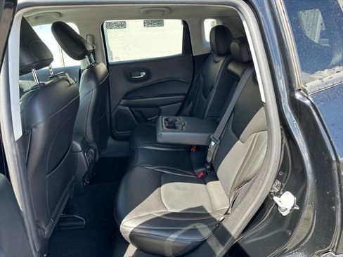 Certified 2018 Jeep Compass Limited w/ Navigation Group AWD/4WD image 27