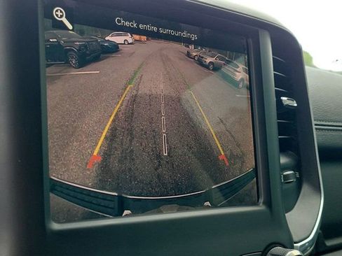 Used 2019 RAM 1500 Laramie w/ Off Road Group image 26