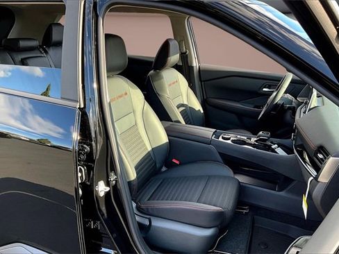 New 2026 Nissan Rogue Rock Creek image 11