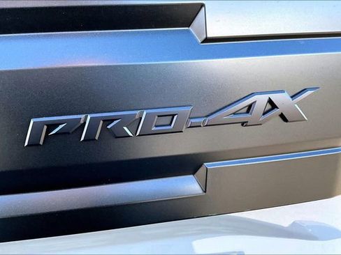 New 2026 Nissan Frontier PRO-4X w/ Pro-4x Convenience Package image 8