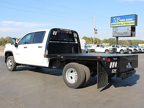 Used 2025 Chevrolet Silverado 3500 W/T w/ WT Convenience Package image 5