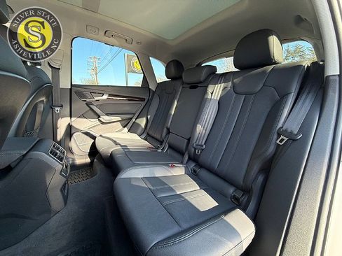 Used 2019 Audi Q5 2.0T Premium Plus w/ Premium Plus Package image 14