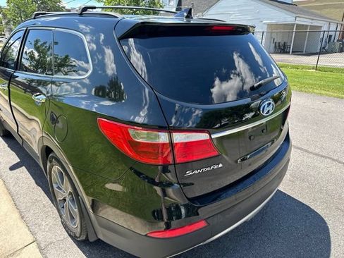 Used 2016 Hyundai Santa Fe SE FWD image 14