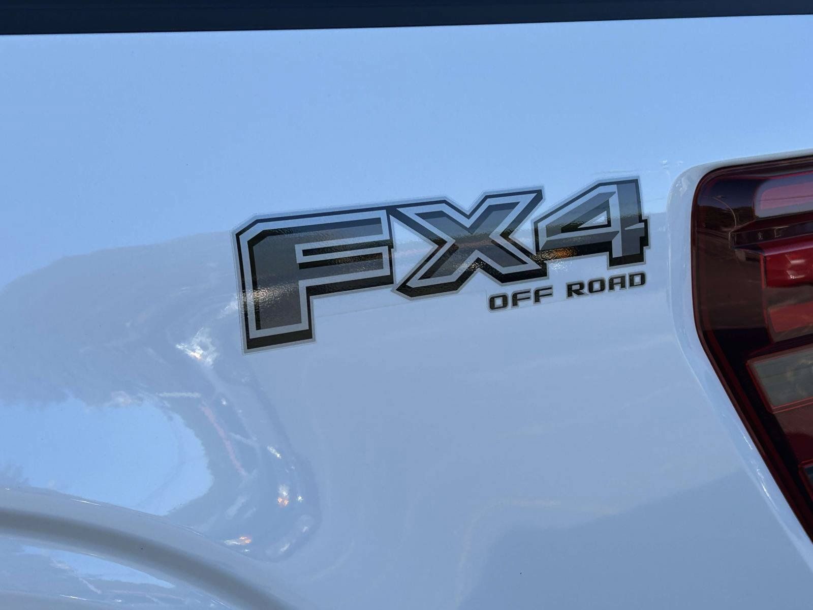 Used 2024 Ford F150 Lariat w/ FX4 Off-Road Package AWD/4WD image 11