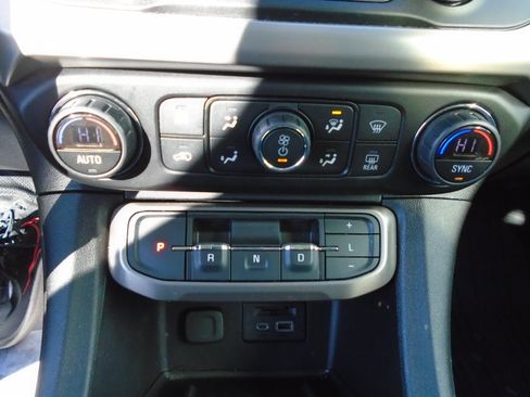 Used 2020 GMC Acadia Denali w/ Technology Package image 59