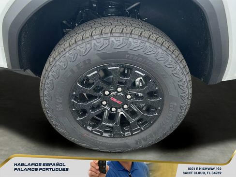 New 2026 GMC Canyon Elevation RWD image 9
