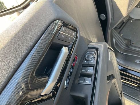 New 2026 GMC Sierra 1500 AT4 w/ AT4 Premium Package image 5
