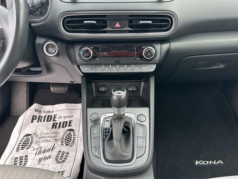 Used 2022 Hyundai Kona SEL w/ Convenience Package image 14