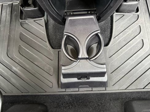 Used 2022 Subaru Ascent Premium w/ Convenience Package image 35