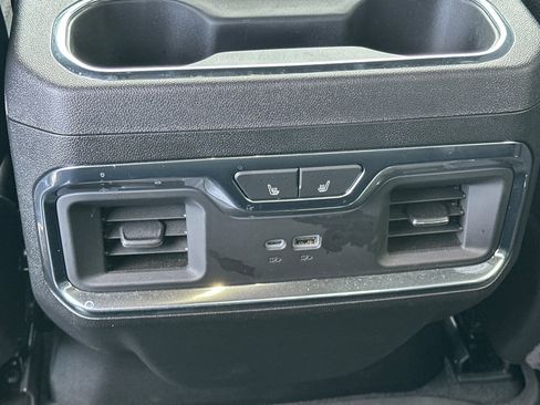 Used 2024 GMC Sierra 2500 Denali w/ Denali Reserve Package image 41