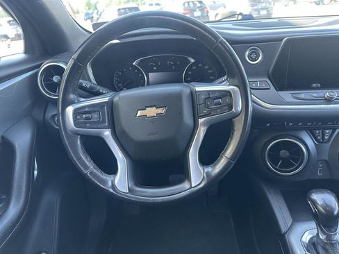 Used 2020 Chevrolet Blazer LT FWD image 32