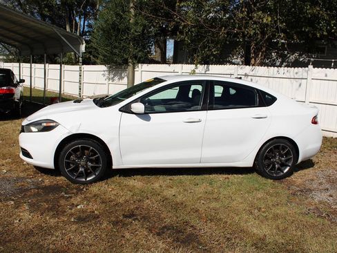 Used 2016 Dodge Dart SXT w/ Rallye Appearance Group image 7