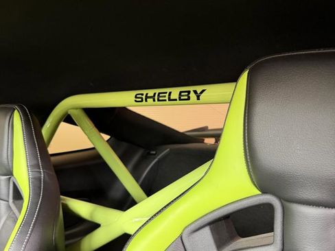 Used 2020 Ford Mustang Shelby GT500 w/ Carbon Fiber Track Pack RWD image 7