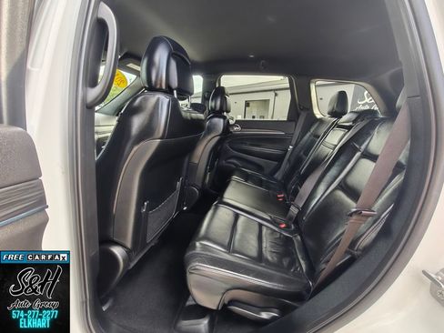 Used 2019 Jeep Grand Cherokee Limited AWD/4WD image 18
