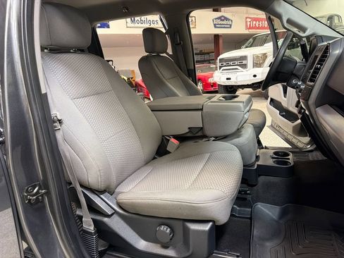 Used 2018 Ford F150 XLT AWD/4WD image 36