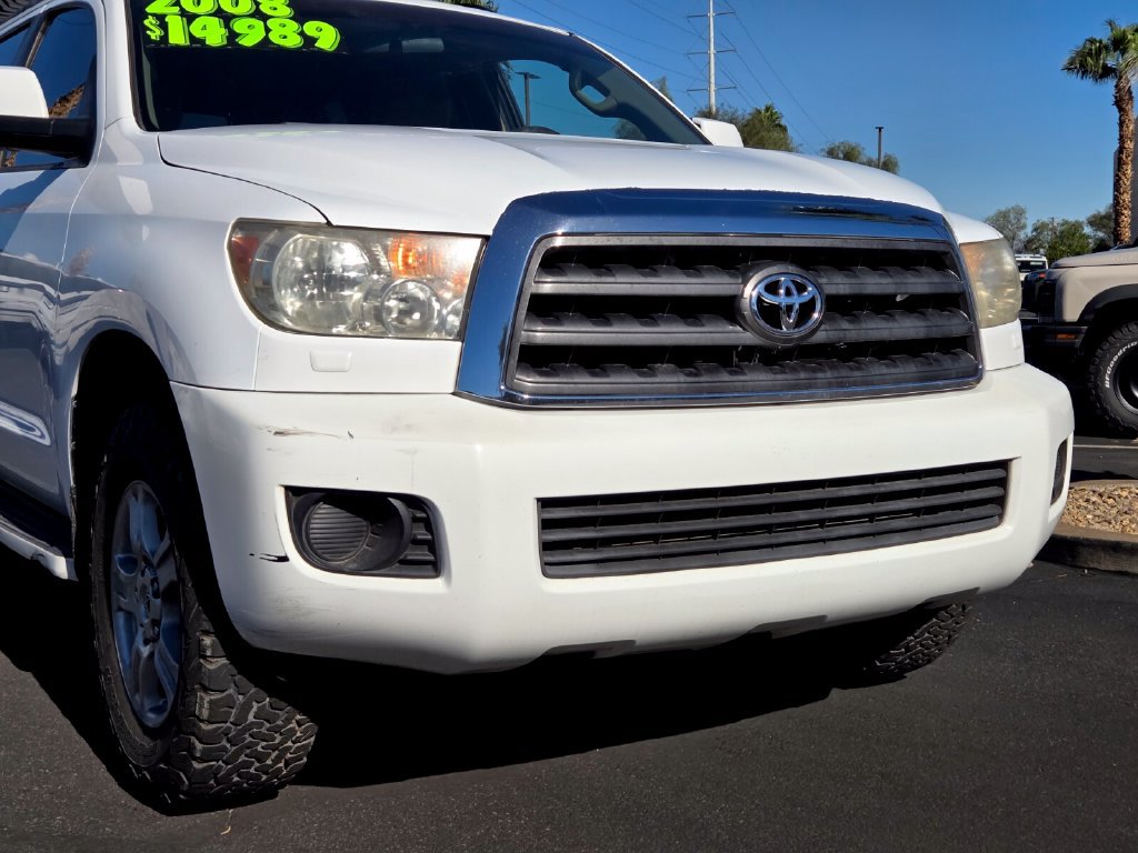 Used 2008 Toyota Sequoia SR5 w/ Towing Pkg AWD/4WD image 8