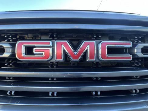 Certified 2021 GMC Sierra 1500 AT4 image 30