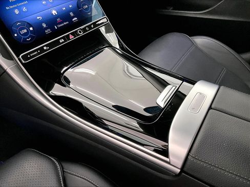 Certified 2023 Mercedes-Benz C 300 Sedan image 15