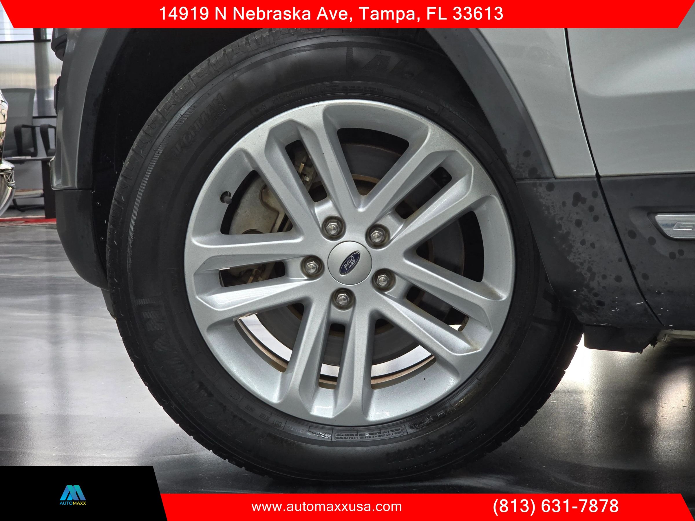 Used 2016 Ford Explorer XLT w/ Equipment Group 202A FWD image 5