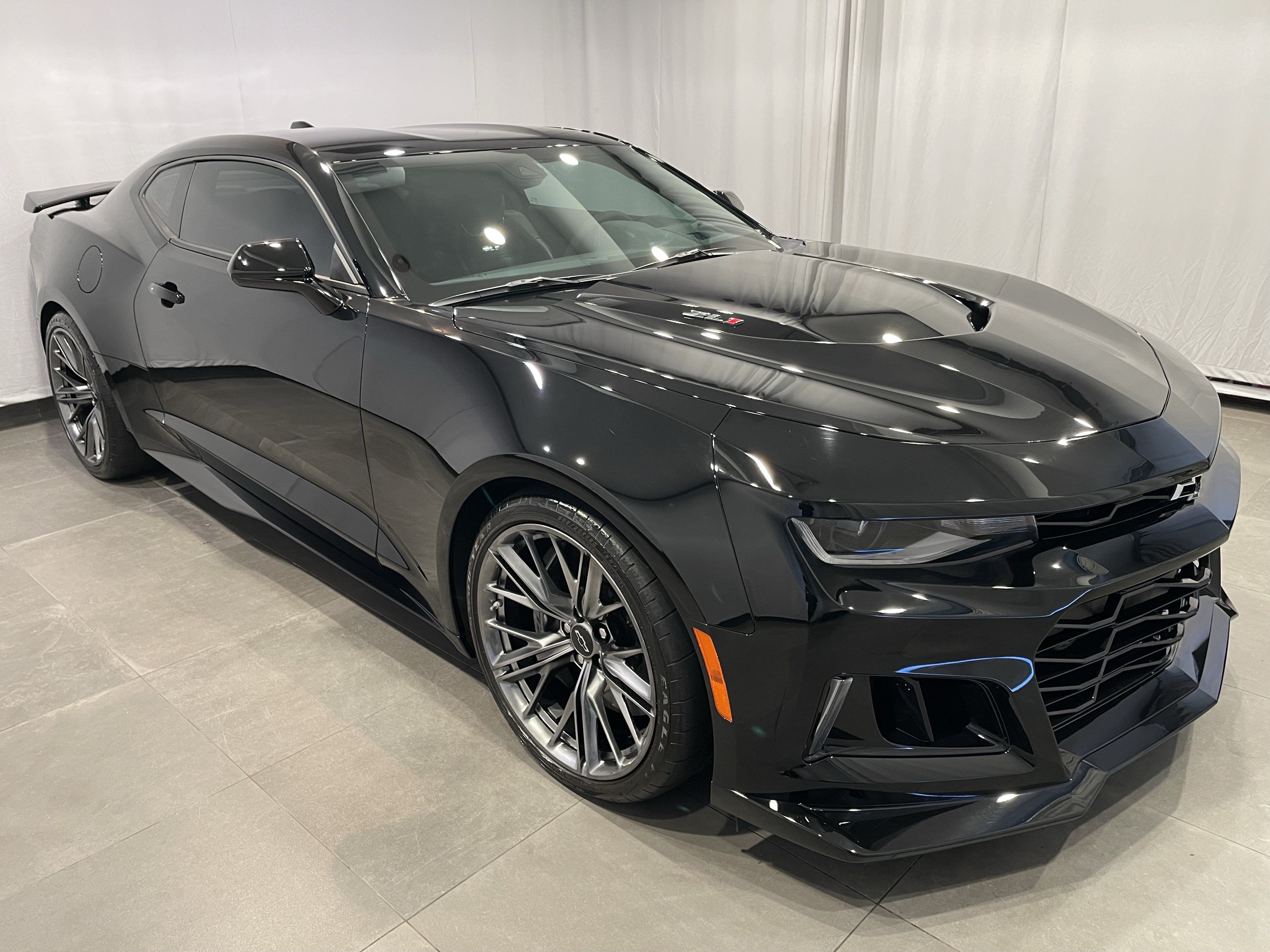Used 2023 Chevrolet Camaro ZL1 RWD image 3