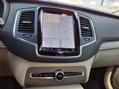 Certified 2023 Volvo XC90 B6 Core w/ Protection Package Premier image 26