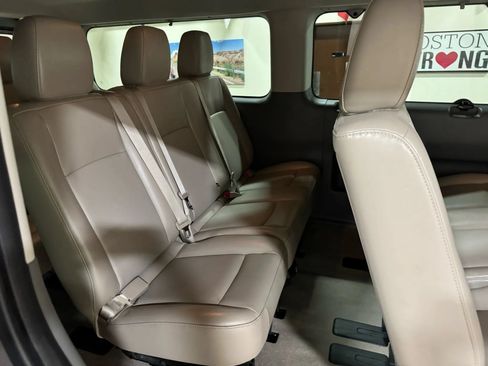 Used 2018 Nissan NV 3500 SL RWD image 31