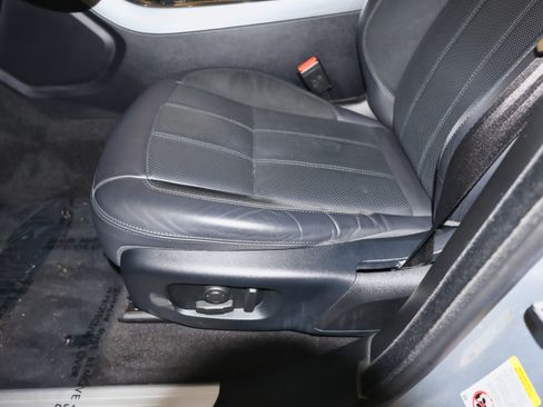 Used 2020 Land Rover Range Rover Sport HST image 18