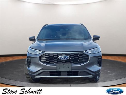 Used 2025 Ford Escape ST-Line w/ Cold Weather Package image 30
