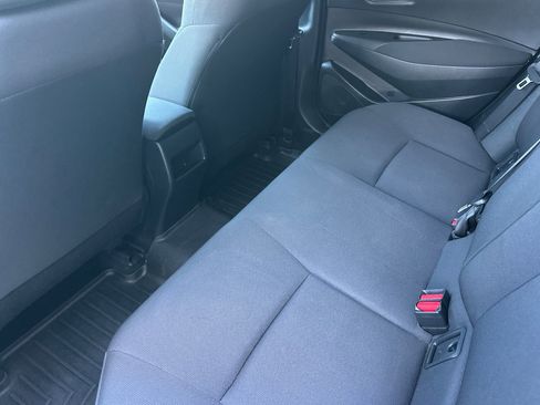 Used 2022 Toyota Corolla LE w/ Carpet Mat Package (TMS) image 12