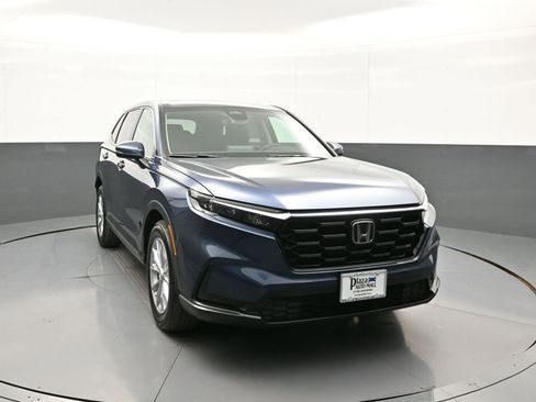 Used 2025 Honda CR-V EX image 3