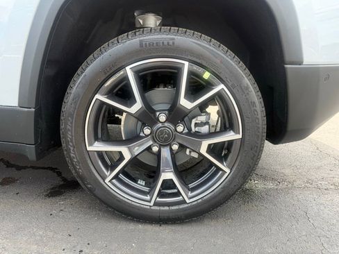 New 2026 Jeep Cherokee Overland w/ Advanced Pro Tech Group AWD/4WD image 35