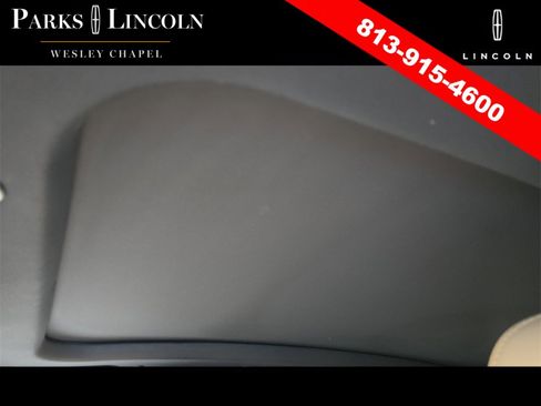 Used 2020 Lincoln Corsair Reserve image 22