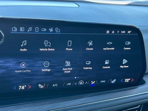 Used 2025 Chevrolet Tahoe LT image 18