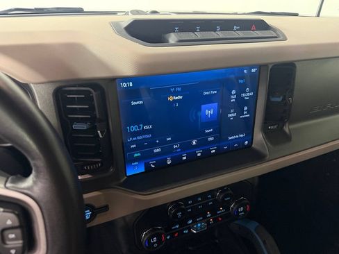 Used 2024 Ford Bronco Wildtrak AWD/4WD image 18