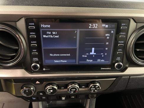 Used 2020 Toyota Tacoma SR5 w/ Technology Package image 13