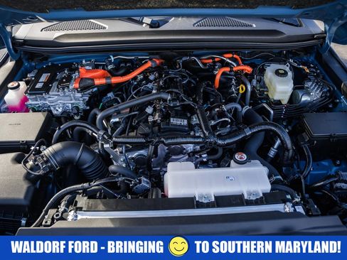 Used 2025 Toyota Land Cruiser image 21