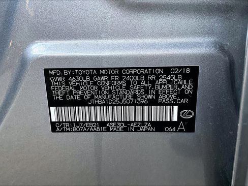 Used 2018 Lexus IS 300 w/ Accessory Package image 31