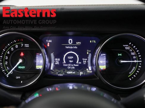 Used 2021 Jeep Wrangler Unlimited Sahara image 18