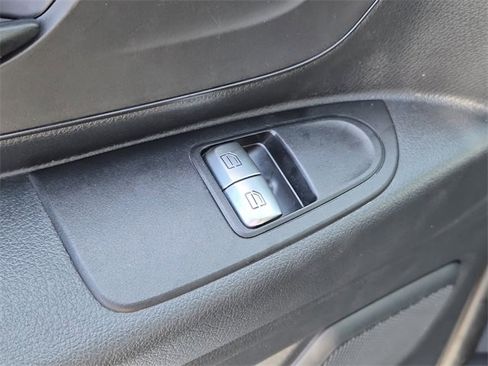 Used 2023 Mercedes-Benz Metris Passenger image 22