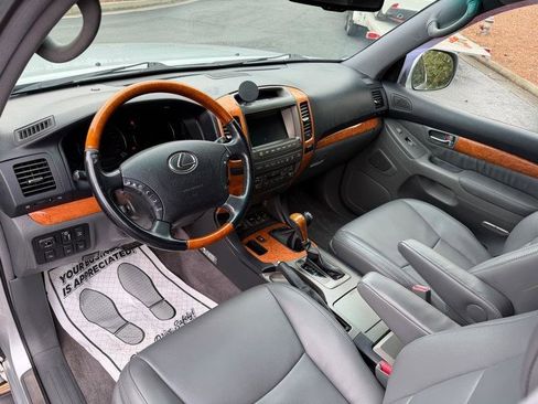 Used 2007 Lexus GX 470 image 25