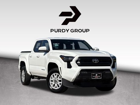 Certified 2025 Toyota Tacoma SR5 AWD/4WD image 1