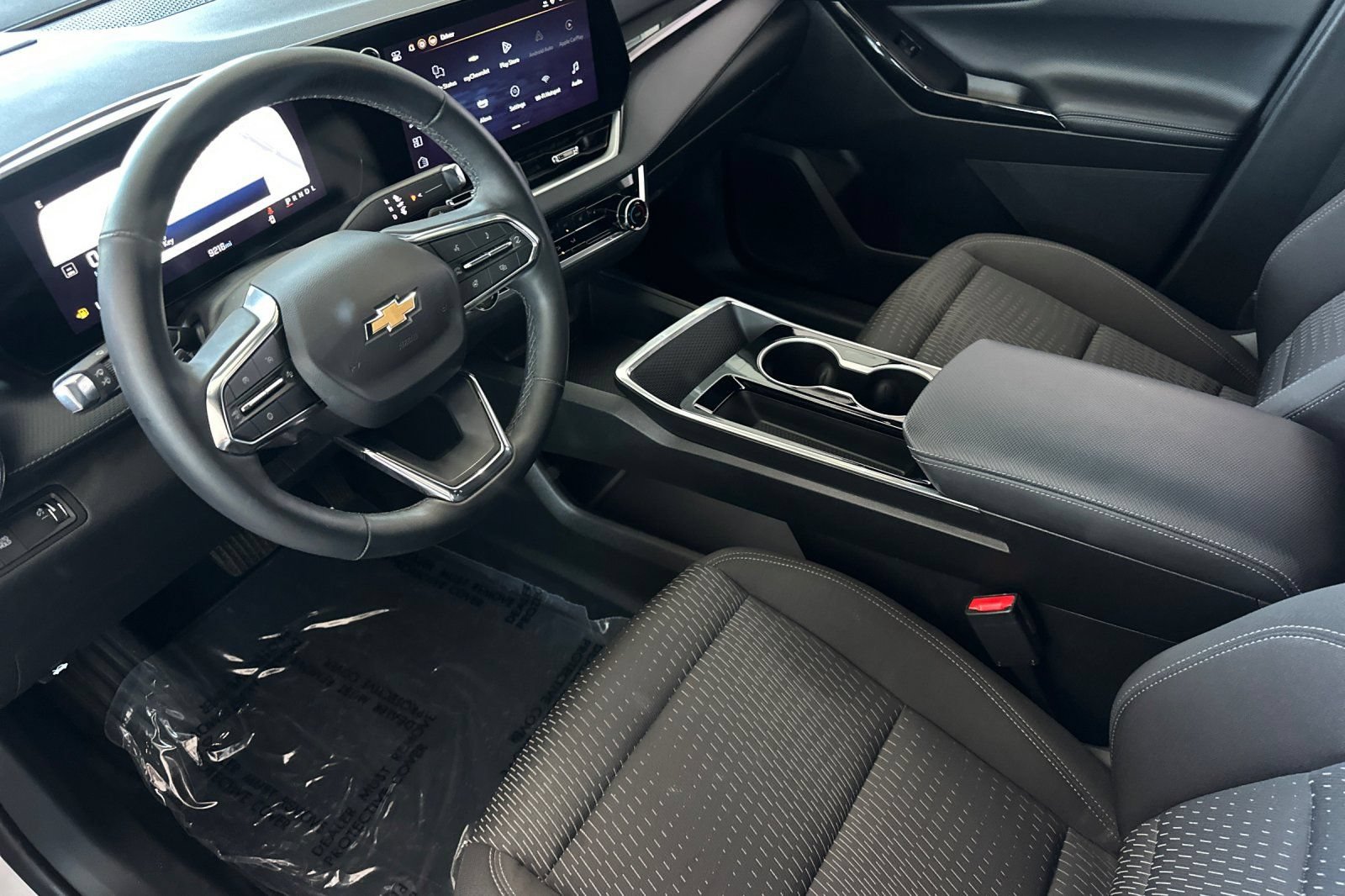 Used 2025 Chevrolet Equinox LT FWD image 10