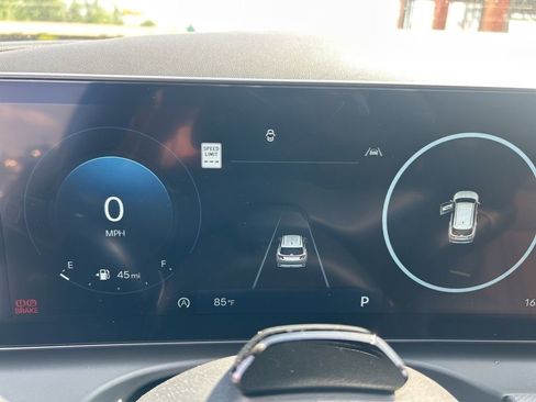 New 2026 Hyundai Tucson SEL FWD image 18