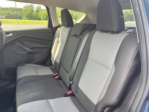 Used 2018 Ford Escape SE FWD image 6