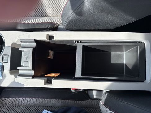 Used 2012 GMC Terrain SLE image 25