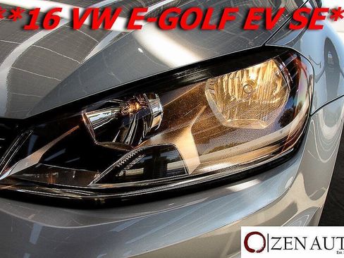 Used 2016 Volkswagen e-Golf SE FWD image 40