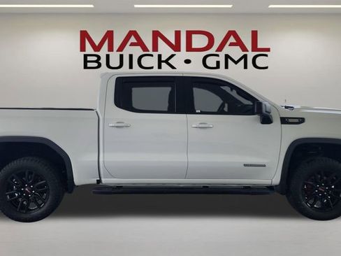 Used 2021 GMC Sierra 1500 Elevation w/ X31 Off-Road Package AWD/4WD image 4