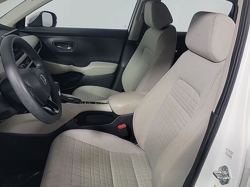 Certified 2023 Honda HR-V LX image 17