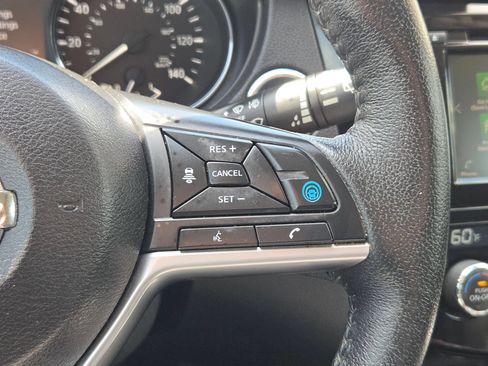 Used 2020 Nissan Rogue SL w/ Premium Package FWD image 20