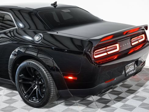 Used 2023 Dodge Challenger R/T Scat Pack image 16
